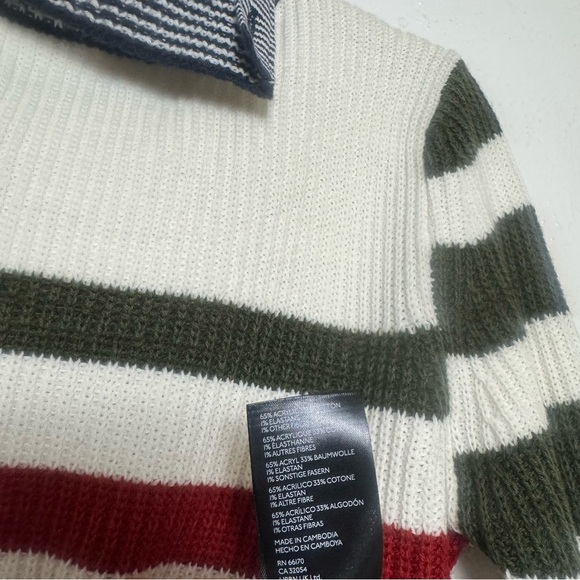 Urban Outfitters BDG New With Tags Multicolor Striped Turtleneck Sweater - Picture 8 of 10